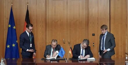 Headquarters Agreement 1