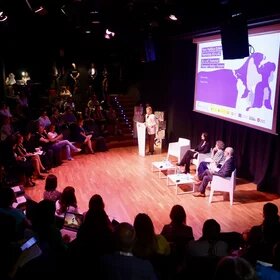 Exposiciones en el foro